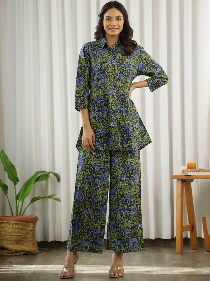 SANSKRUTIHOMES Floral Printed Pure Cotton Tunic With Palazzo Co-Ords