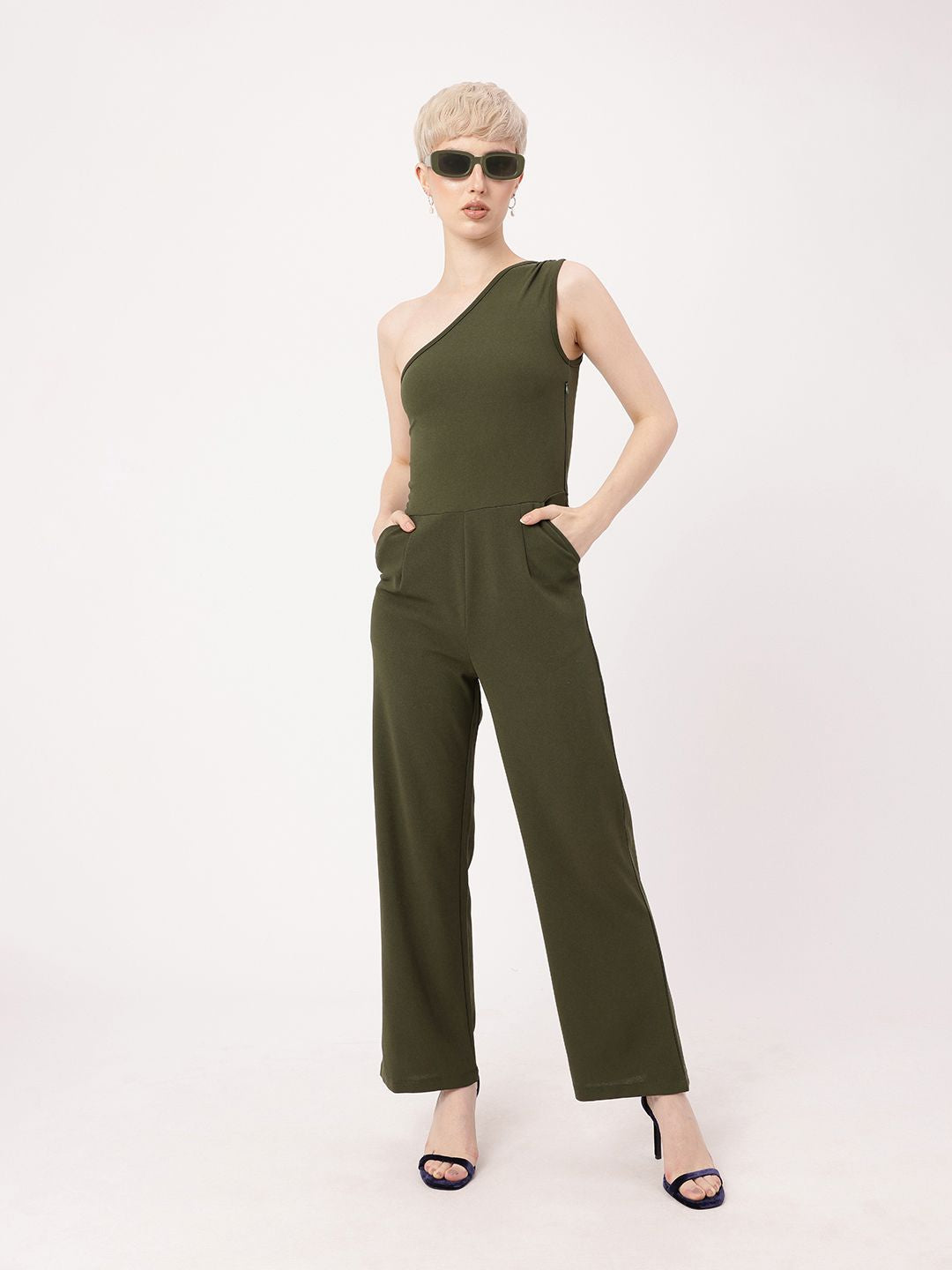 DressBerry Peek-A-Chic Asymmetry Basic Jumpsuit