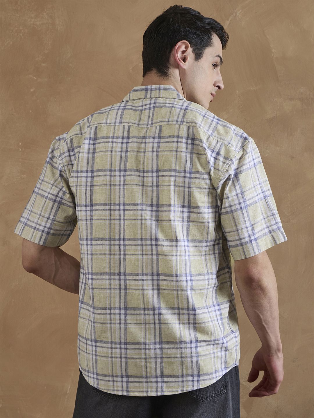 DENNISON Baju Kolar Cuban Berkotak Bersaiz Besar