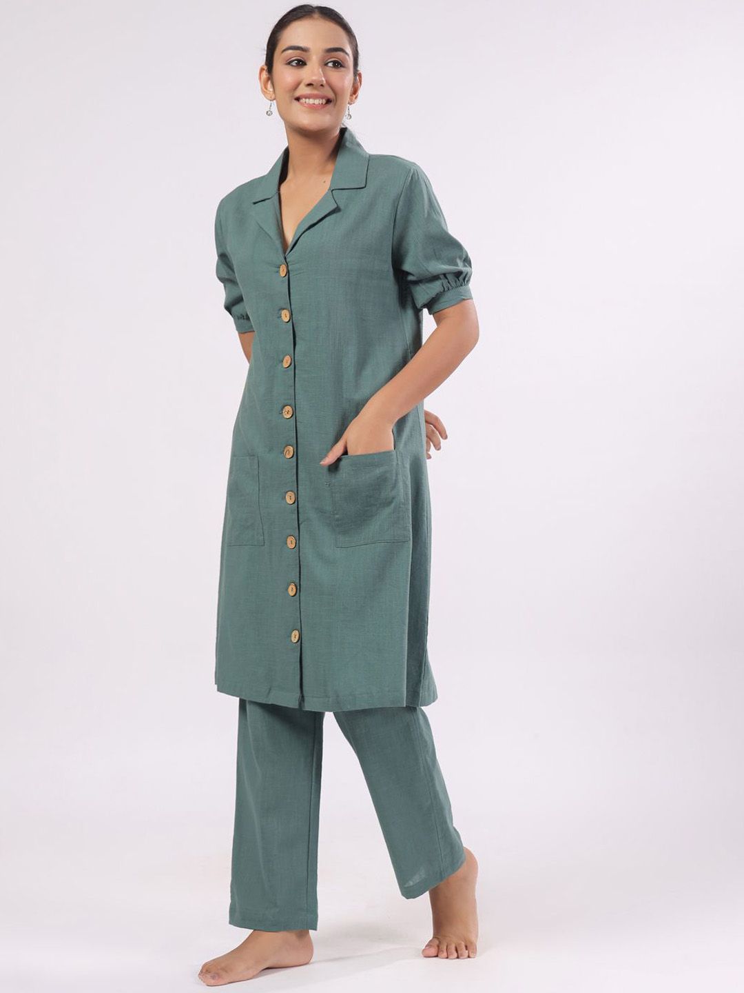 SANSKRUTIHOMES Women Lapel Collar Night suit