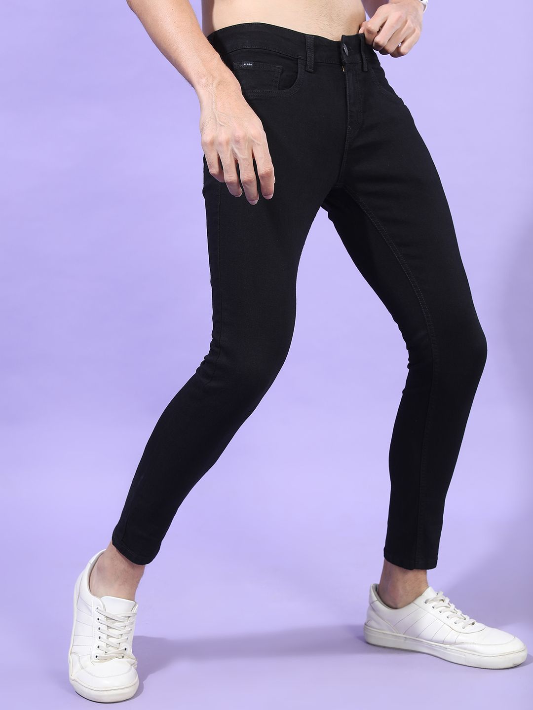 HIGHLANDER Men Black Tapered Fit Jeans