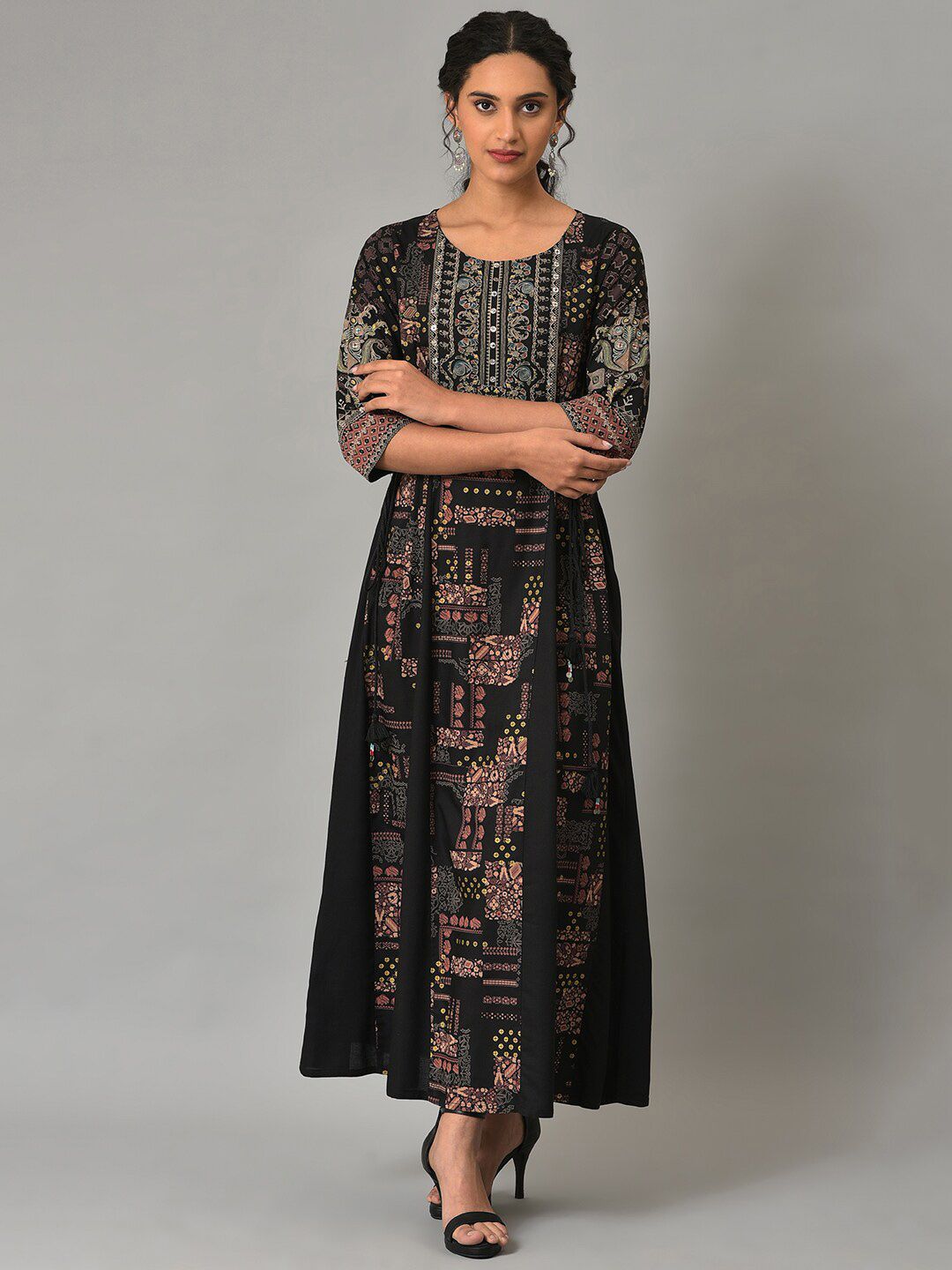 W Round Neck Ethnic Motifs Maxi Ethnic Dress