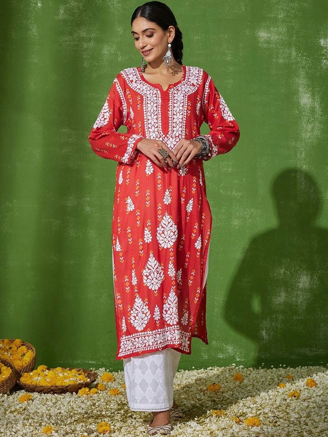 House of Chikankari Women Embroidered Chikankari Kurta