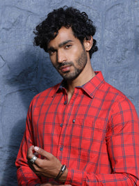 Thomas Scott Slim Fit Checked Spread Collar Long Sleeves Cotton Casual Shirt