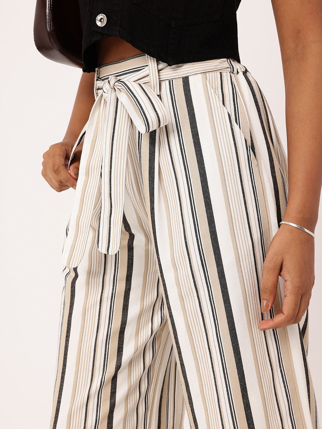 DressBerry Women Breezy Bold Stripes Trousers