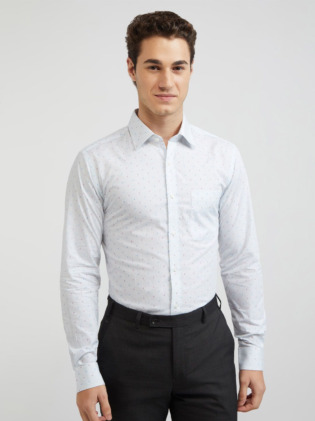 Raymond Men Slim Fit Geometric Printed Pure Cotton Formal Shirt