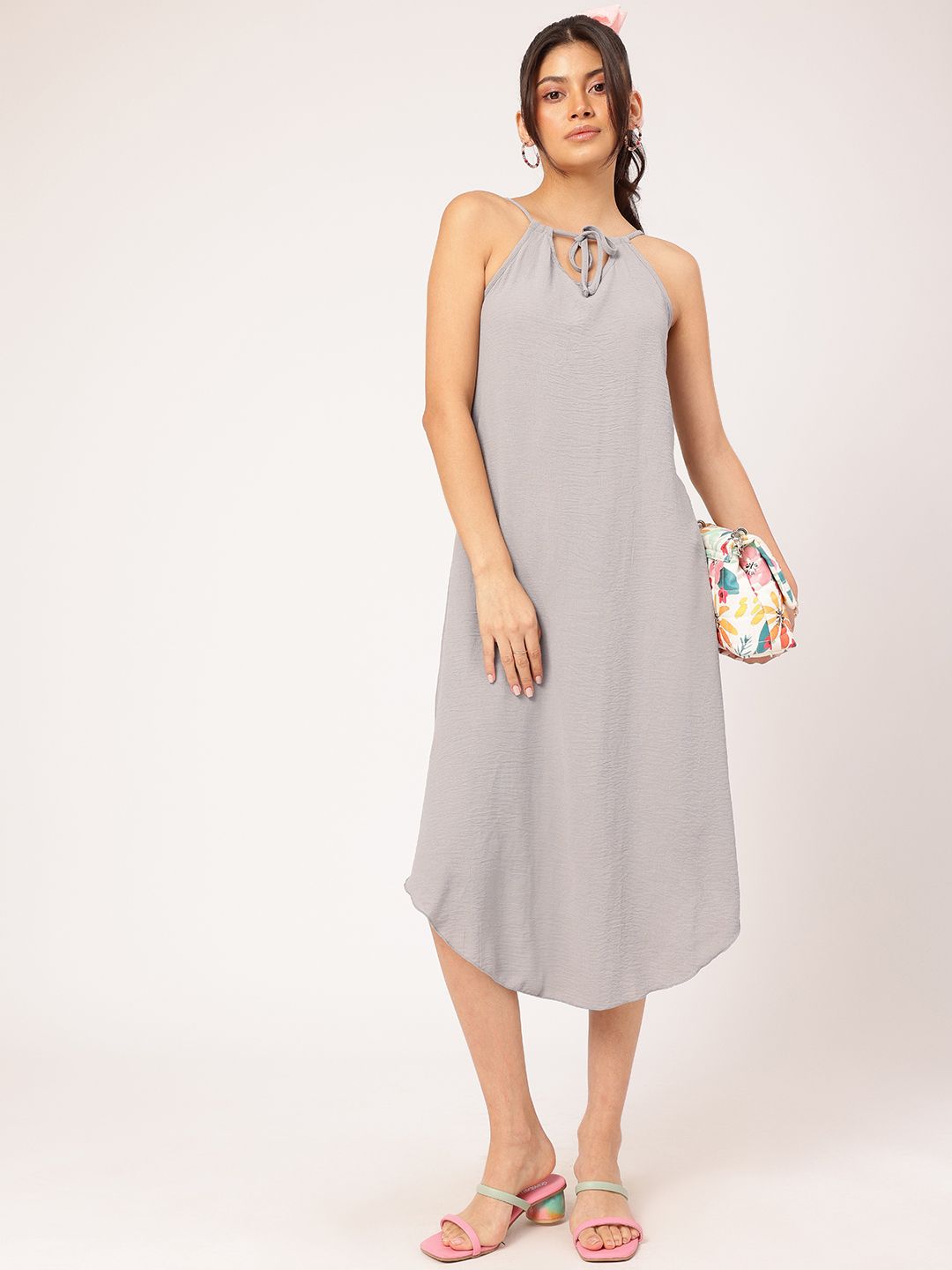 Dressberry Chic Escapism Gaun Sarung Asimetri Midi