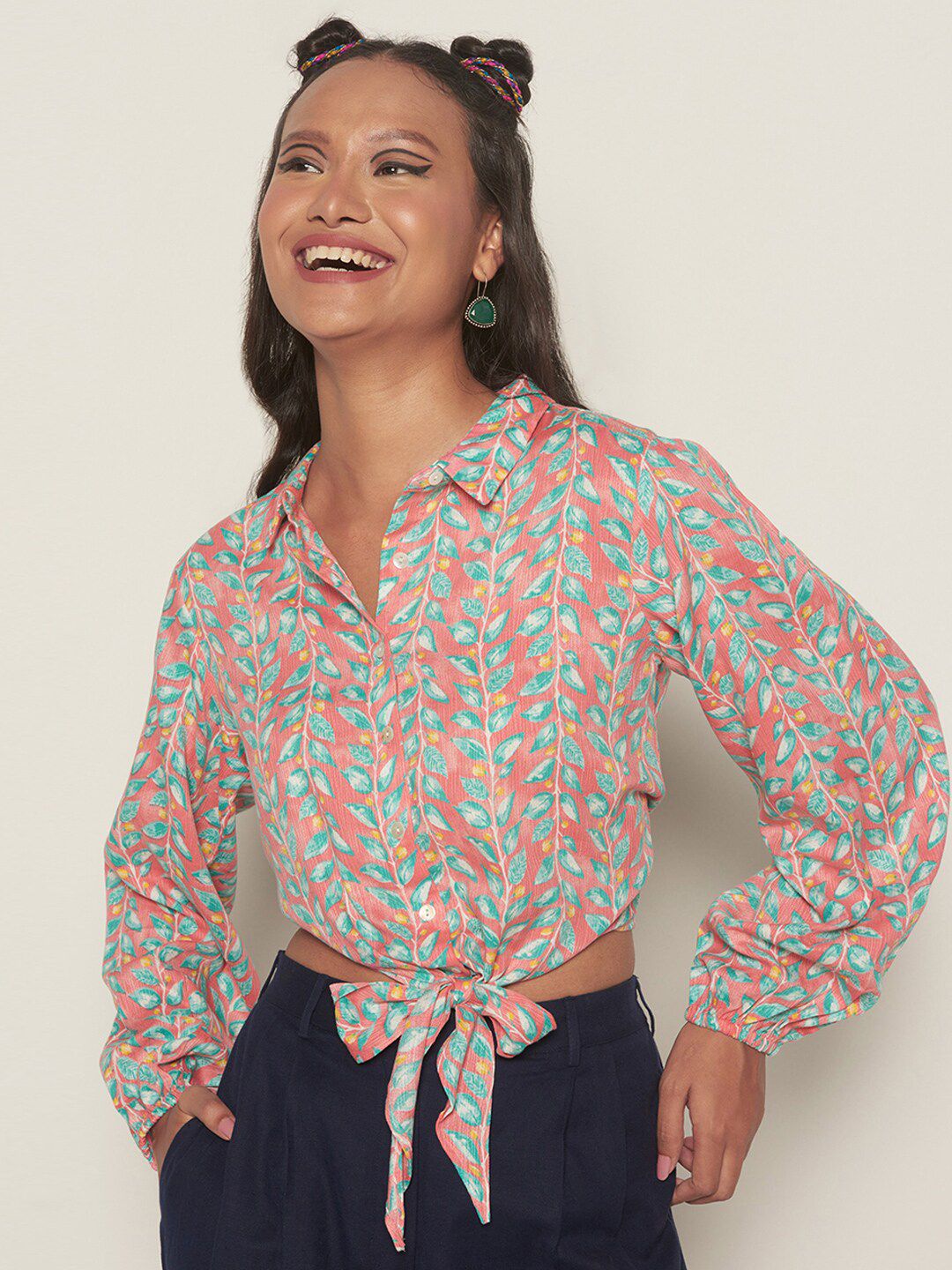 Global Desi Geometric Printed Crop Top