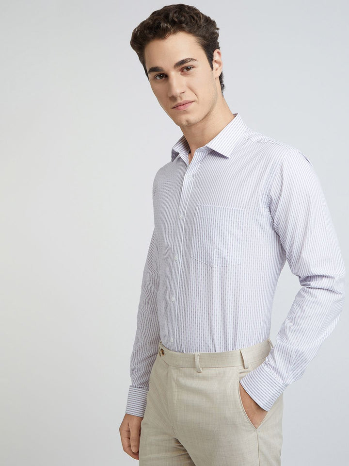 Park Avenue Men Slim Fit Vertical Stripes Opaque Pure Cotton Formal Shirt