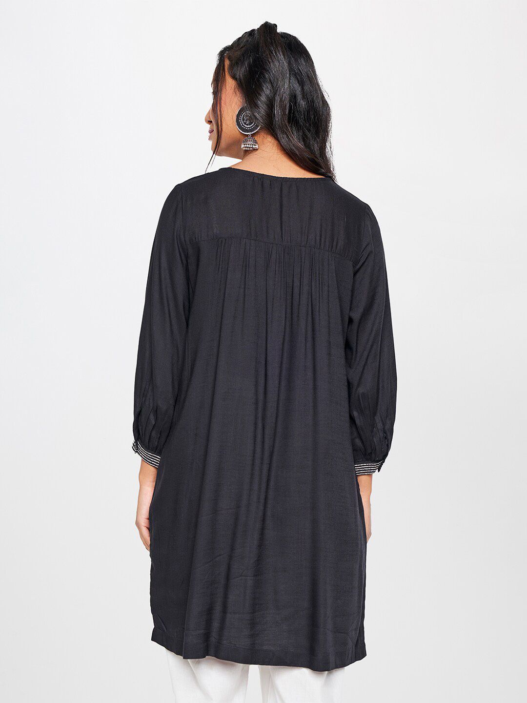 Global Desi Ethnic Motifs Yoke Design Thread Work A-Line Kurta