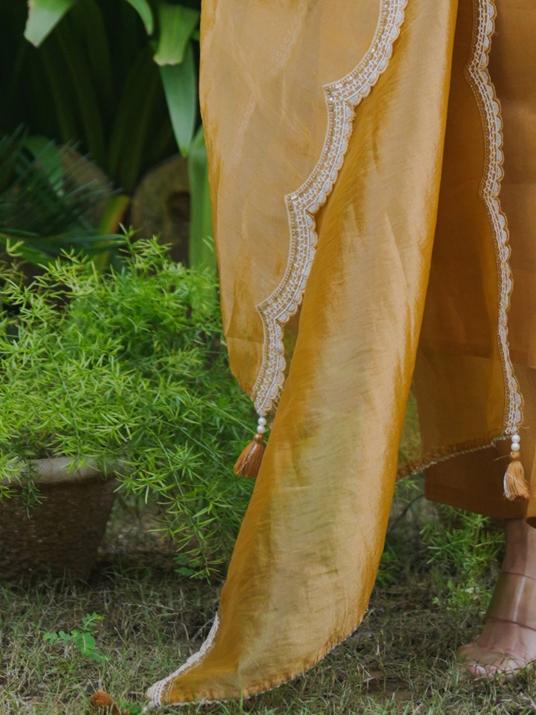 Indo Era Women Ethnic Motifs Embroidered Thread Work Kurta with Trousers With Dupatta