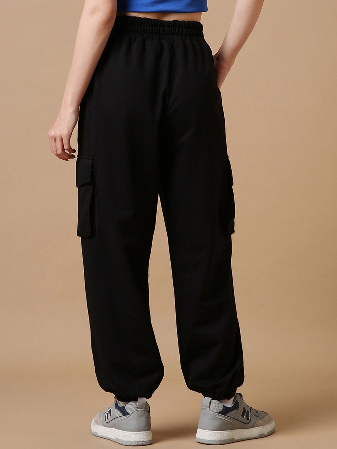 Bewakoof Air 1.0 Women Super Loose Fit Cargo Joggers