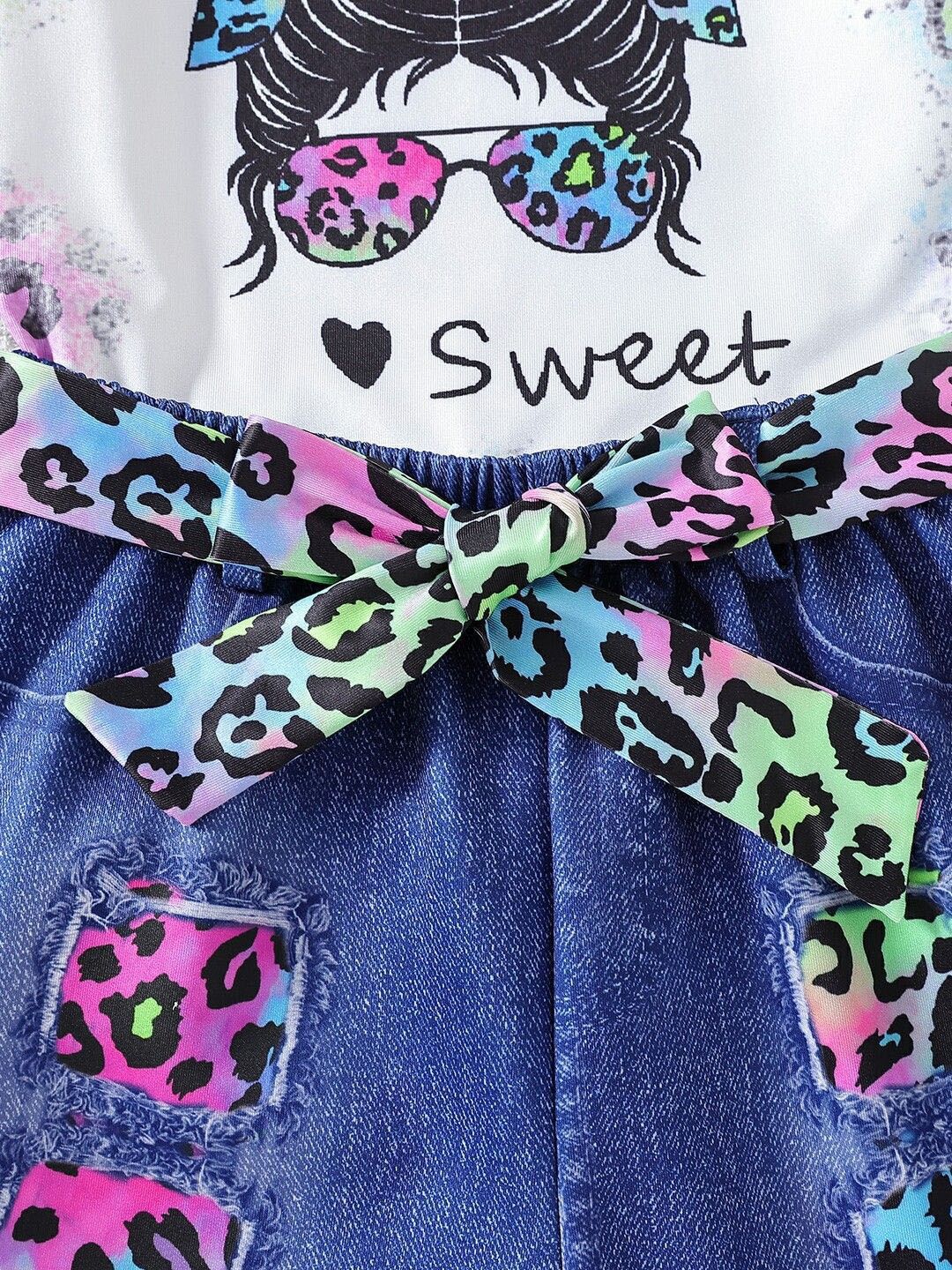 YK Girls Printed T-Shirt & Shorts Clothing Set