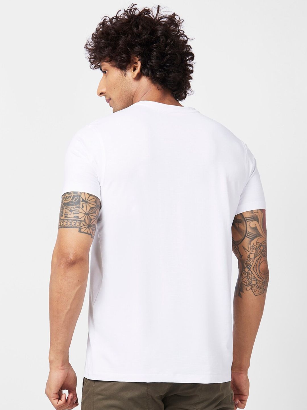 SPYKAR Graphic Printed Slim Fit Cotton T-Shirt