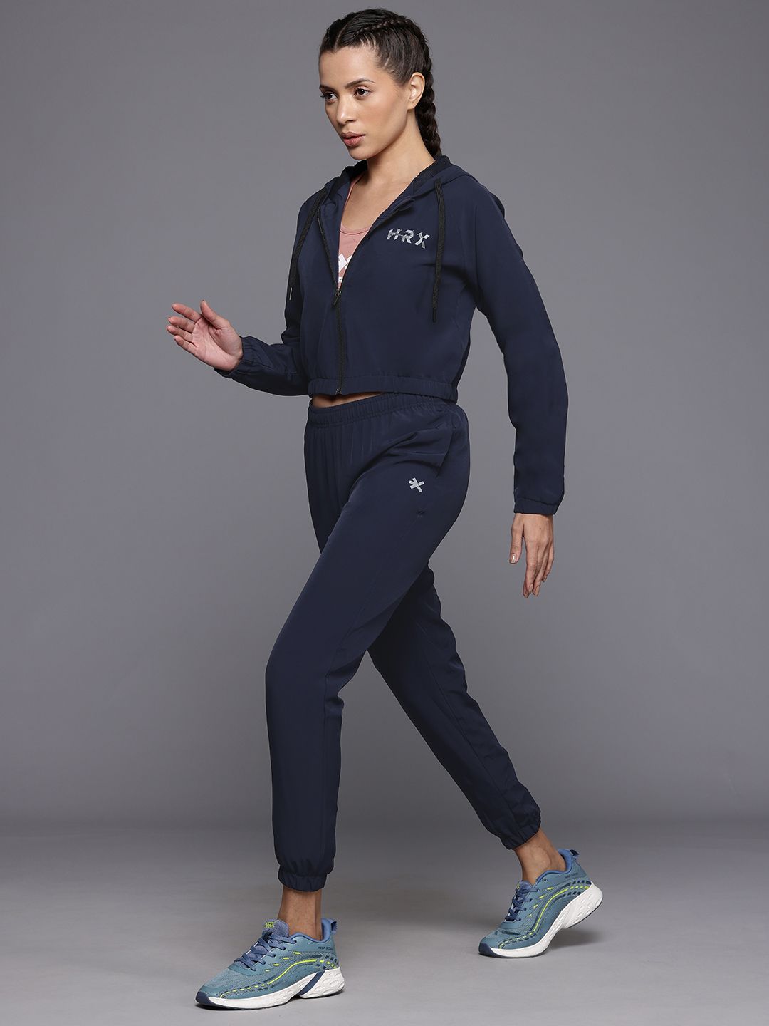 HRX by Hrithik Roshan Women Regular Fit Tracksuit