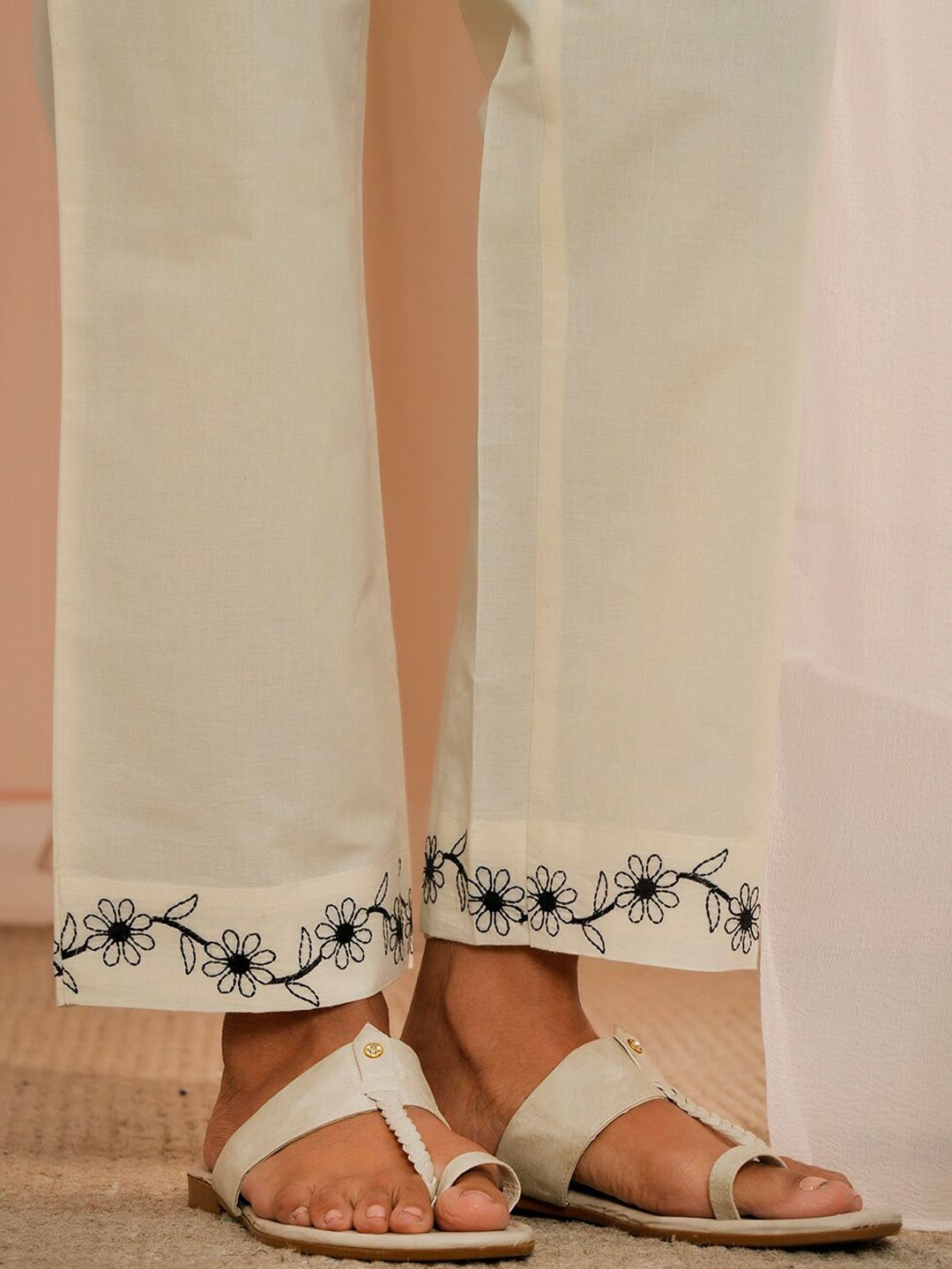 Libas Floral Embroidered Regular Thread Work Pure Cotton Kurta With Trousers & Dupatta