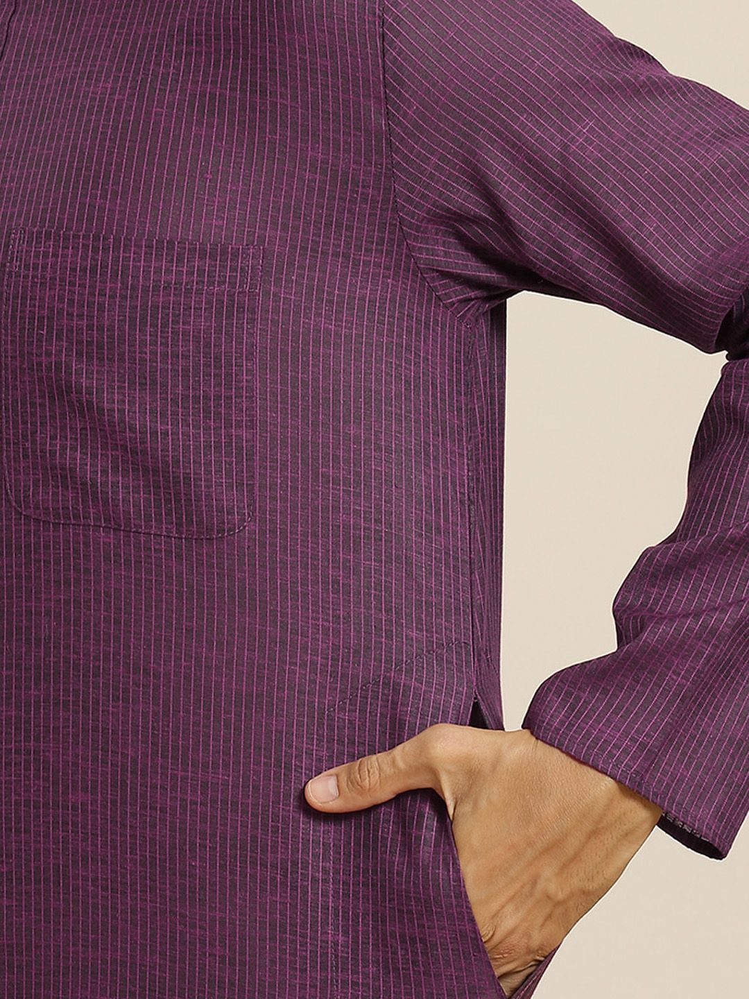 SOJANYA Lelaki Aubergine Striped Cotton Straight Kurta