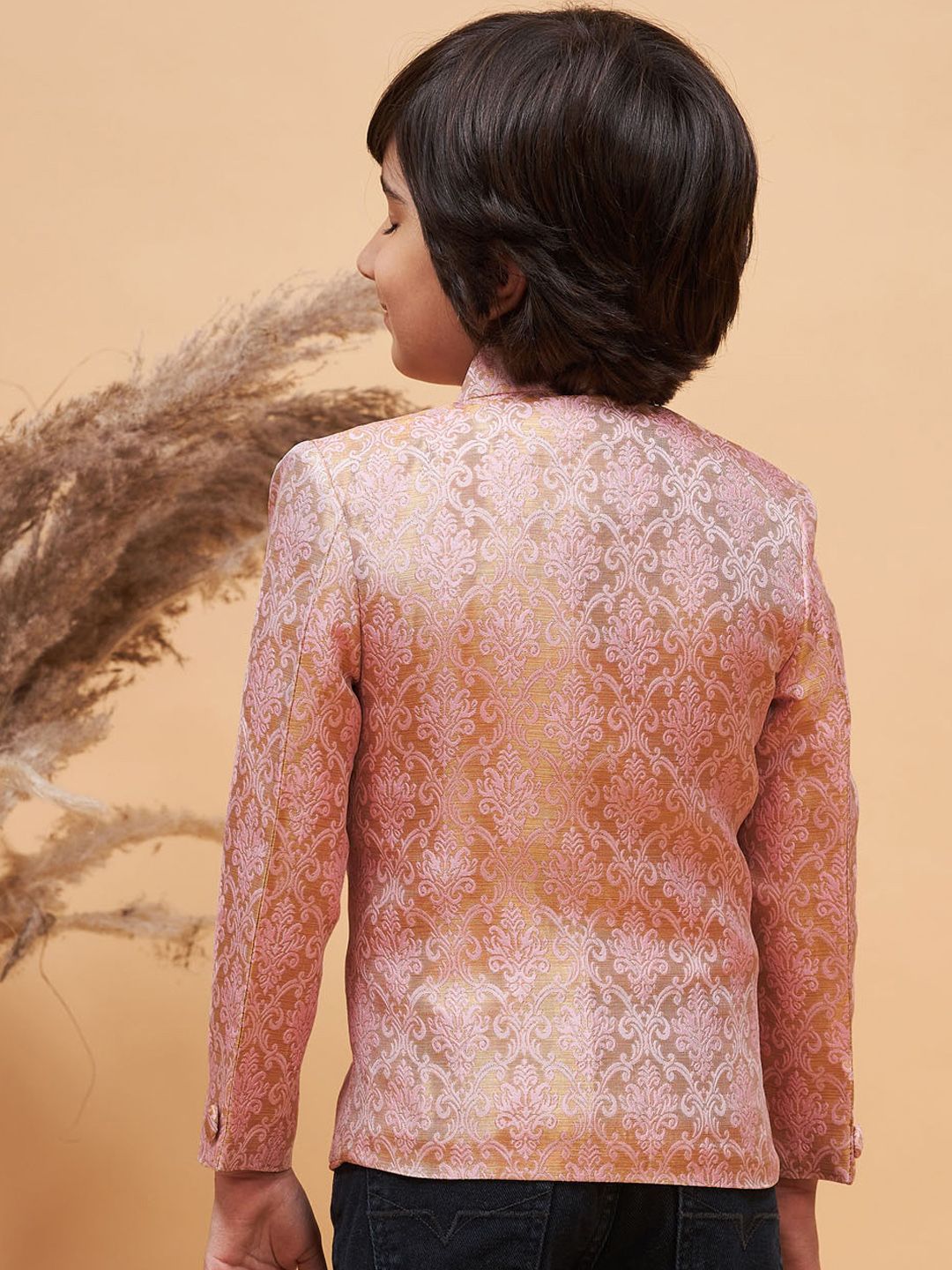 VASTRAMAY Boys Self Design Slim-Fit Bandhgala Blazer