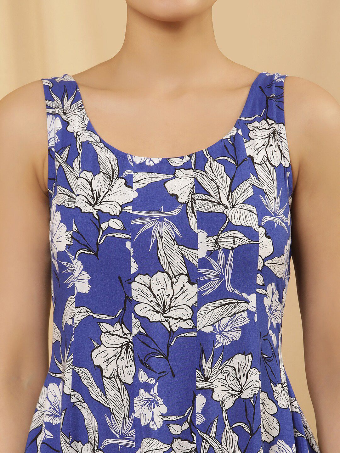 W Floral Printed Fit & Flare Midi Dress