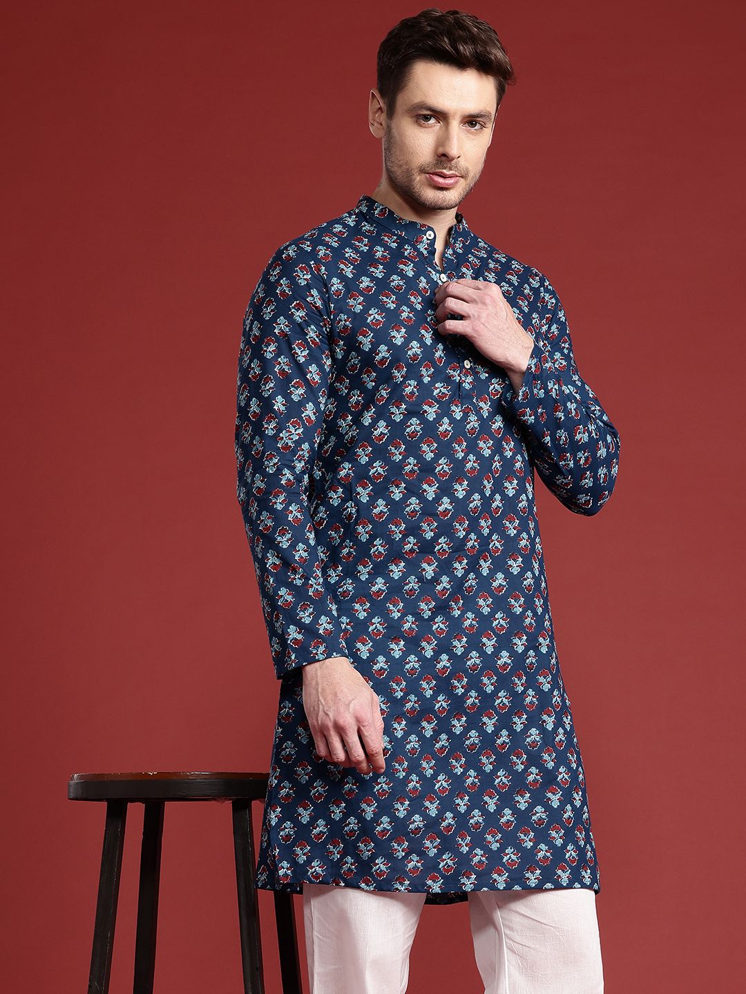 Anouk Mandarin Collar Indie Floral Printed Pure Cotton Kurta