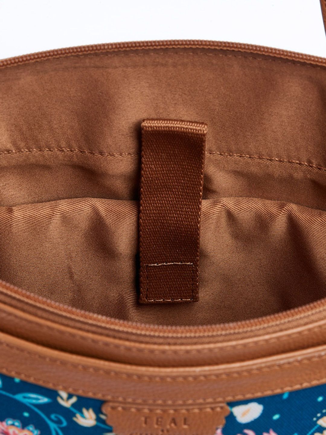 TEAL BY CHUMBAK Floral Printed Structured Tote Bag