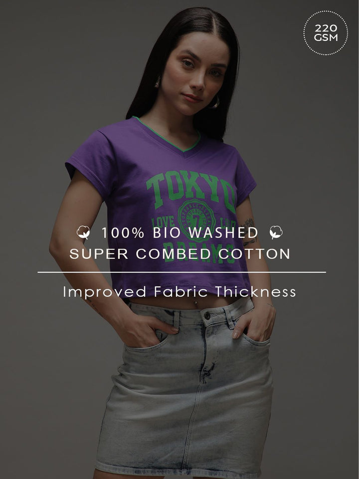 DILLINGER Women Regular Fit Cropped V-Neck Varsity Printed Tshirt
