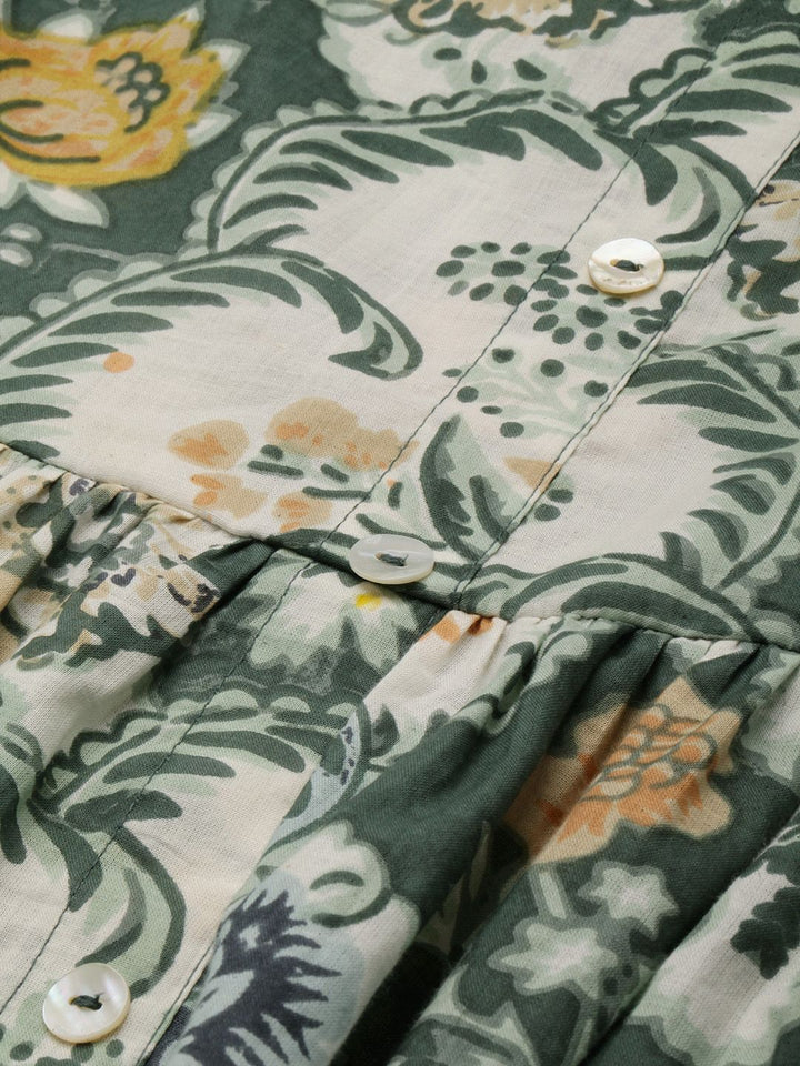 SANSKRUTIHOMES Women White & Green Pure Cotton Printed Shorts Set