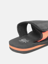 YK Kids Black Solid Velcro Sliders