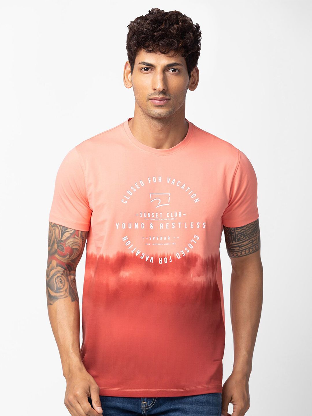 SPYKAR Men Typography Dyed Slim Fit Cotton T-shirt