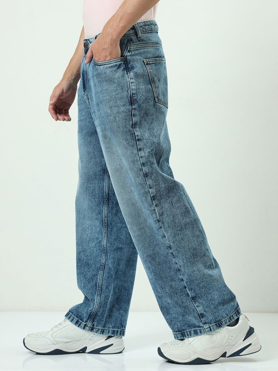 Bewakoof Men's Blue Baggy Mid-Rise Jeans