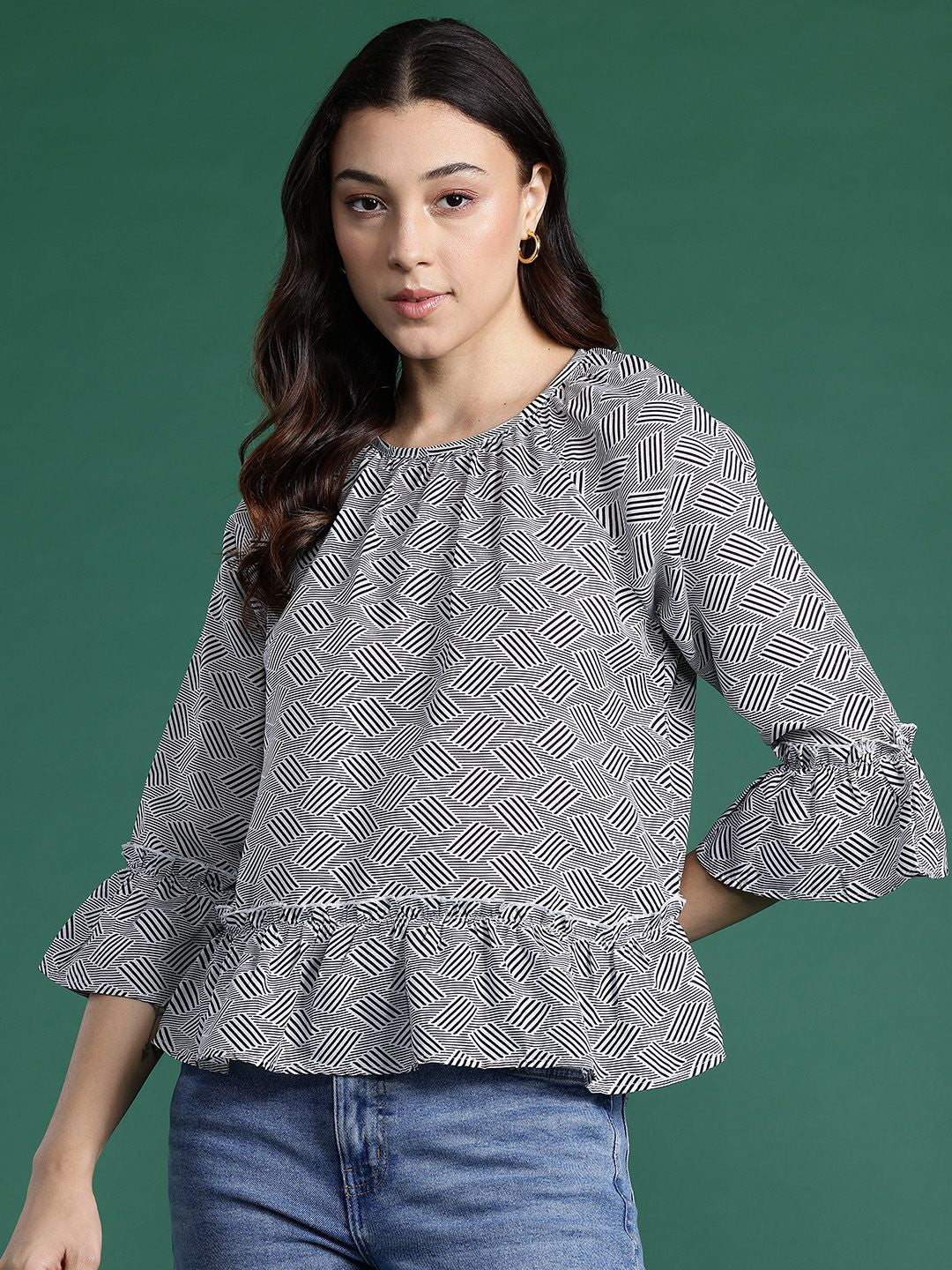 DressBerry Geometric Print Flared Sleeve Top