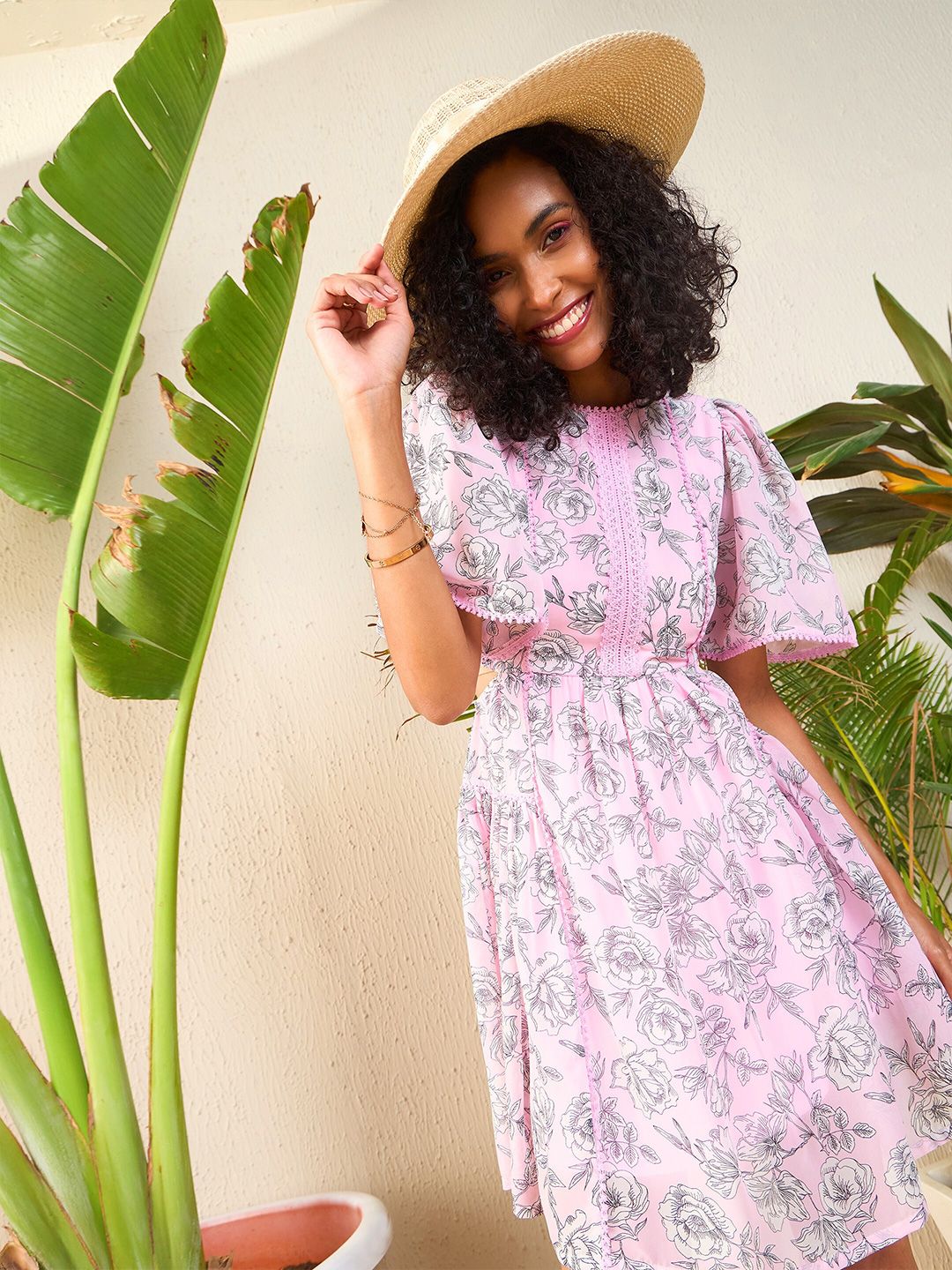 SASSAFRAS Floral Print Flared Sleeve Cut Out Georgette Fit & Flare Dress