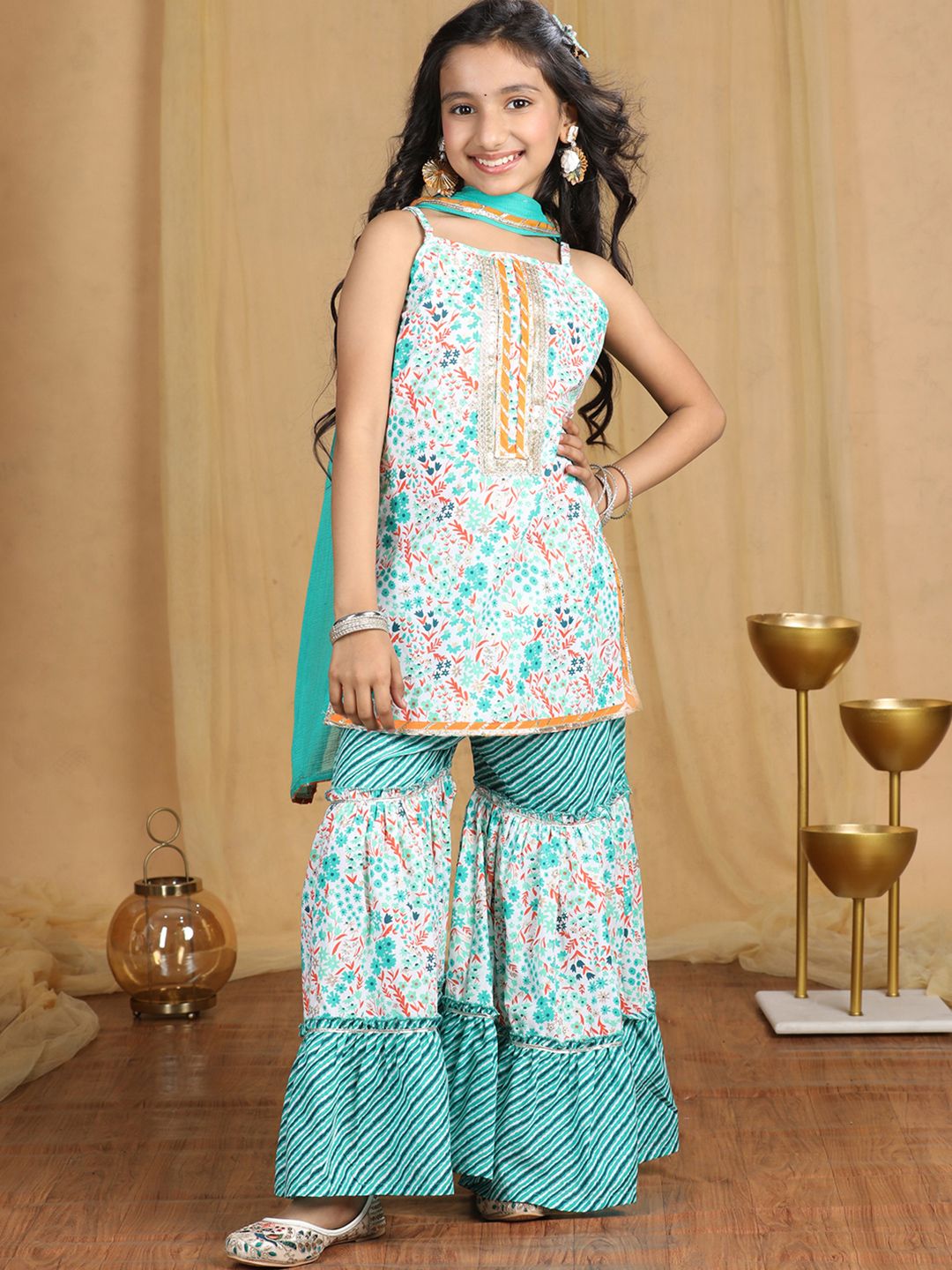 Cutiekins Girls Floral Printed Regular Gotta Patti Kurta with Sharara & With Dupatta