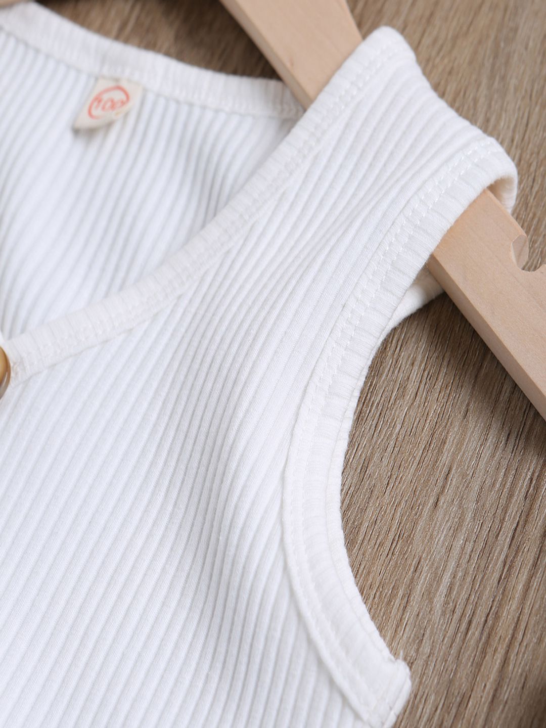 YK Girls Sleeveless Top With Skirt