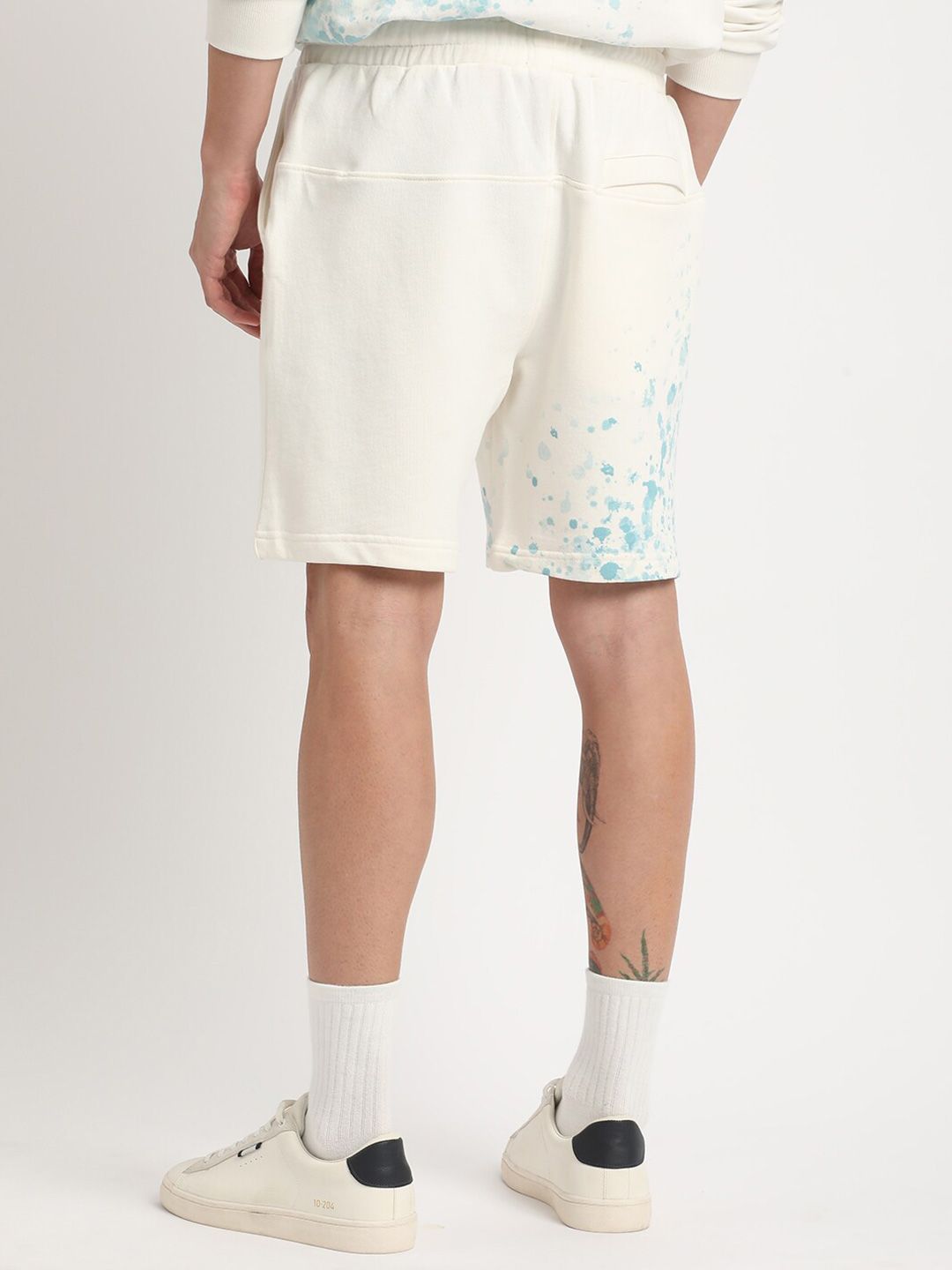 THE BEAR HOUSE Men Abstract Printed Pure Cotton Shorts