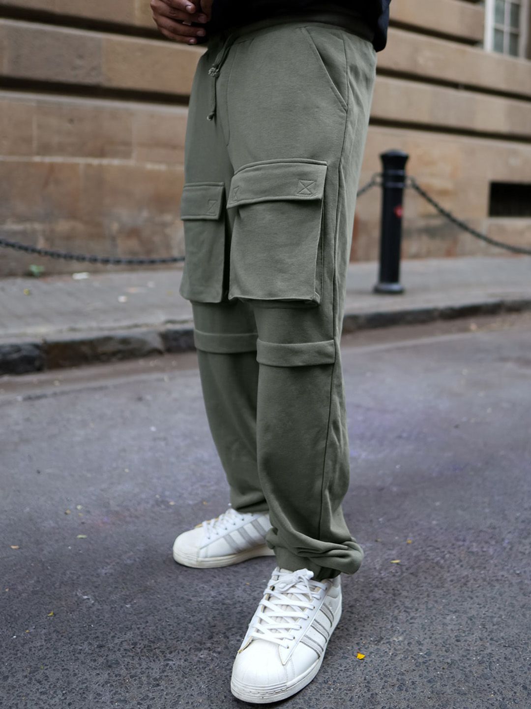Powerlook Men Mid-Rise Cargo Track Pants
