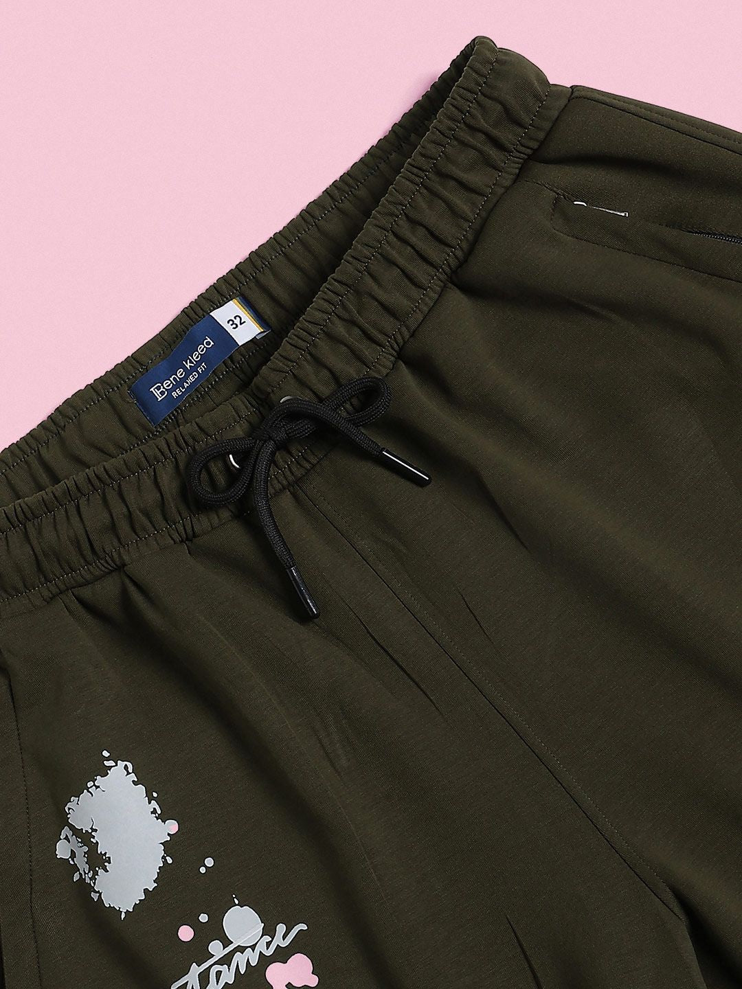 Bene Kleed Men Printed Plated Interlock Relaxed Fit Trousers