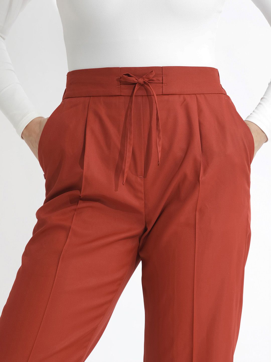 RAREISM Women Slim Fit High-Rise Plain Parallel Trouser