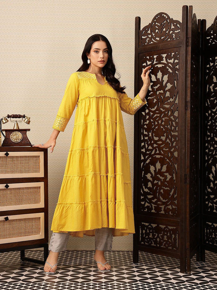 House of Pataudi Mirror Work Tiering Jashn Kurta