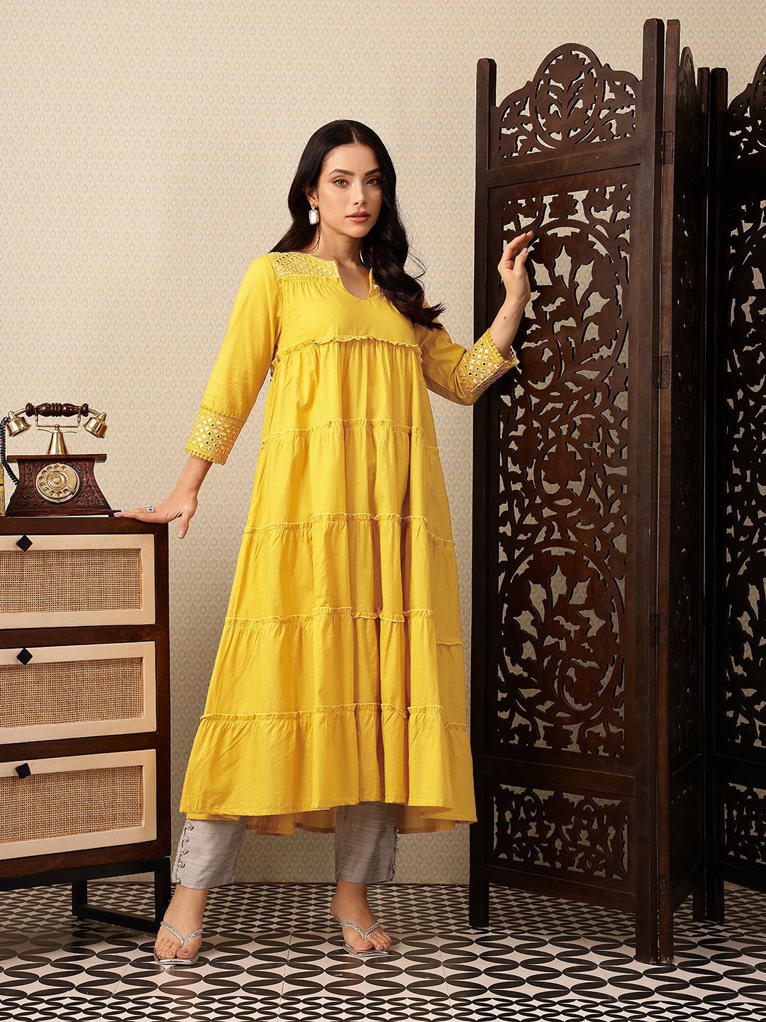 House of Pataudi Mirror Work Tiering Jashn Kurta