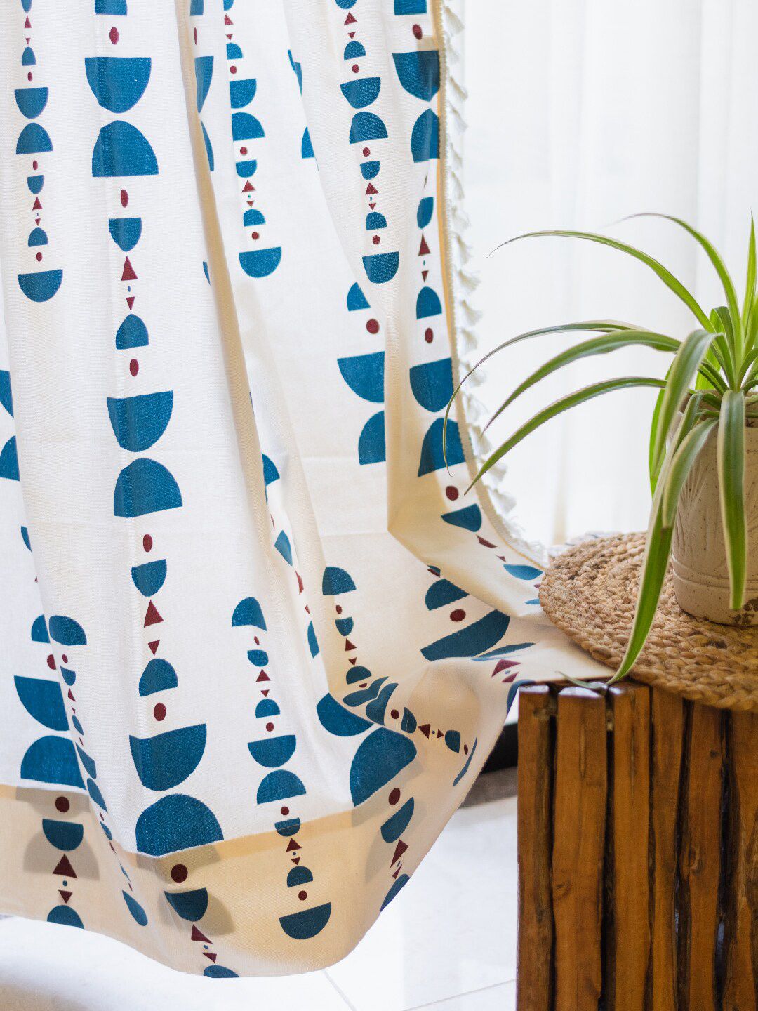 URBAN SPACE White & Blue Geometric Cotton Door Curtain