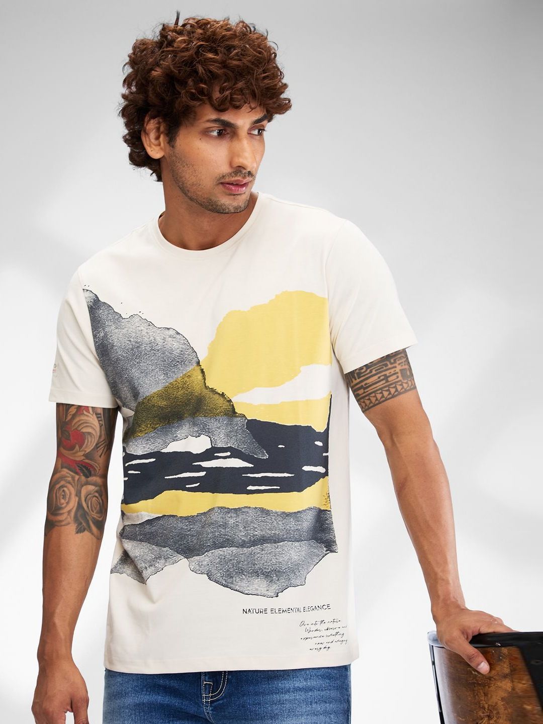 SPYKAR Men Raw Edge Slim Fit T-shirt