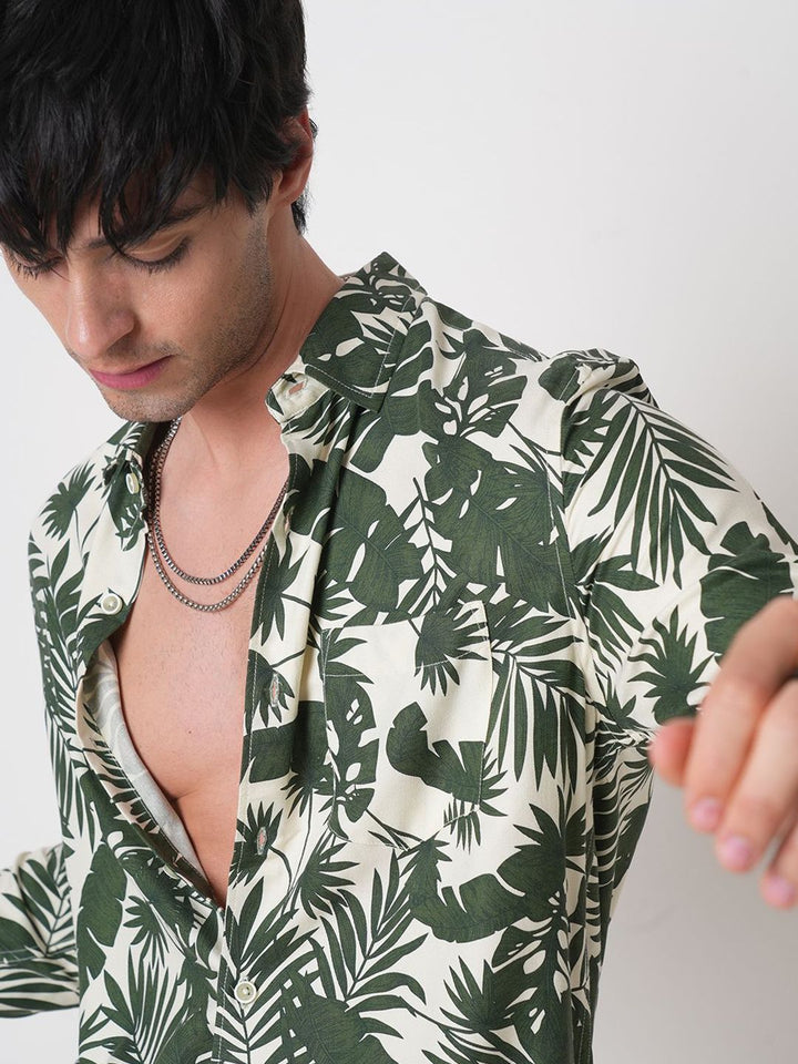 VASTRADO Men Classic Slim Fit Floral Opaque Printed Casual Shirt