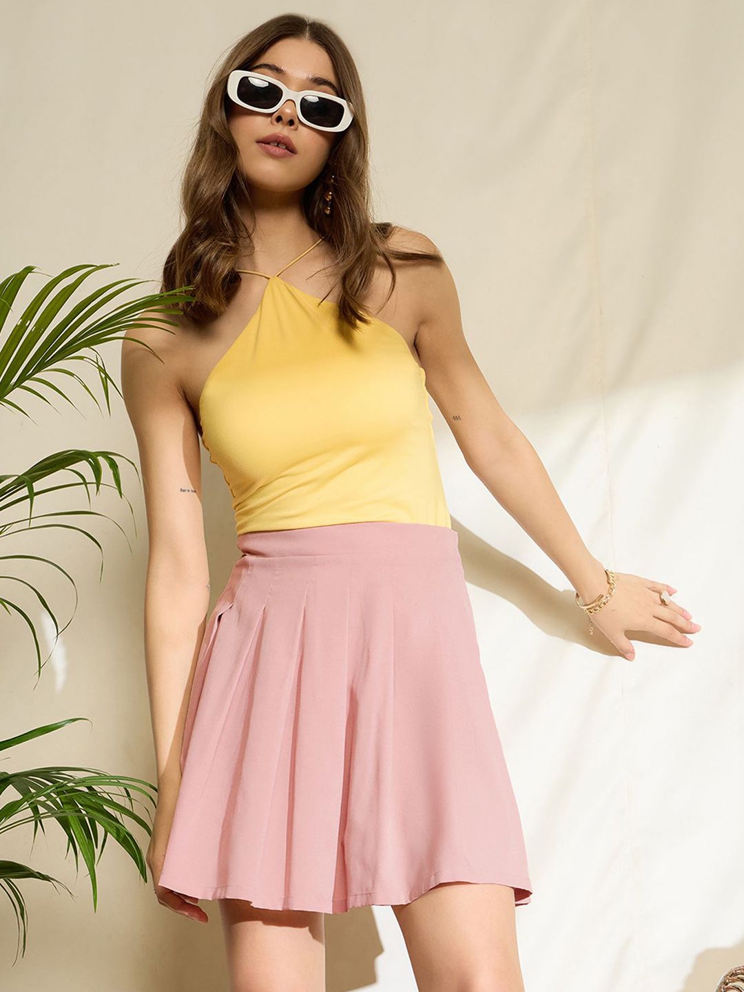 Berrylush Women Pleated Mini Flared Skirt