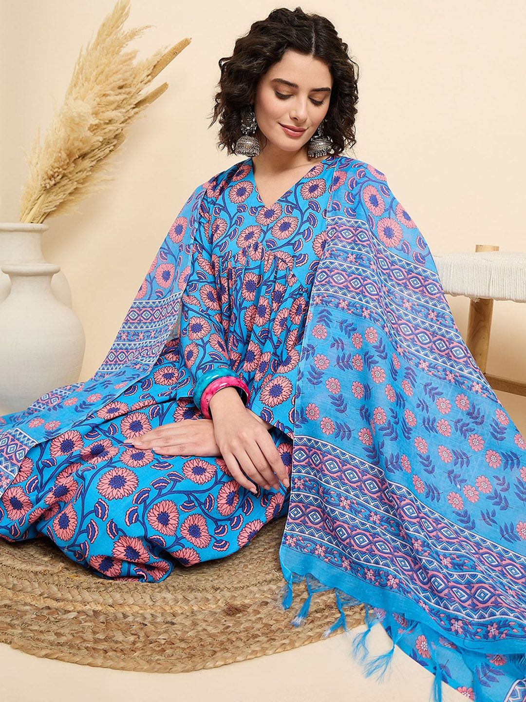 KALINI Women Floral Printed Regular Kurta with Trousers & With Dupatta