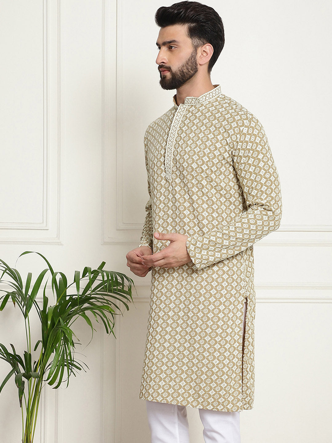 SOJANYA Ethnic Motifs Embroidered Mandarin Collar Sequined Pure Cotton Straight Kurta