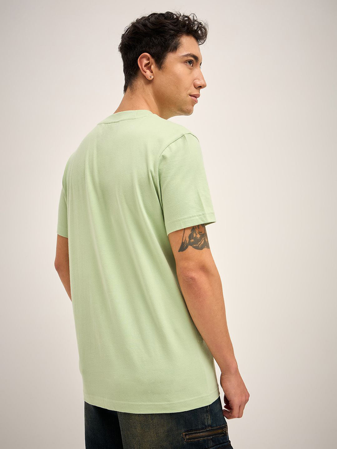 THE BEAR HOUSE Men Solid Round Neck Pure Cotton T-shirt