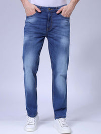 The Indian Garage Co Men Slim Fit Mid-Rise Heavy Fade Stretchable Jeans