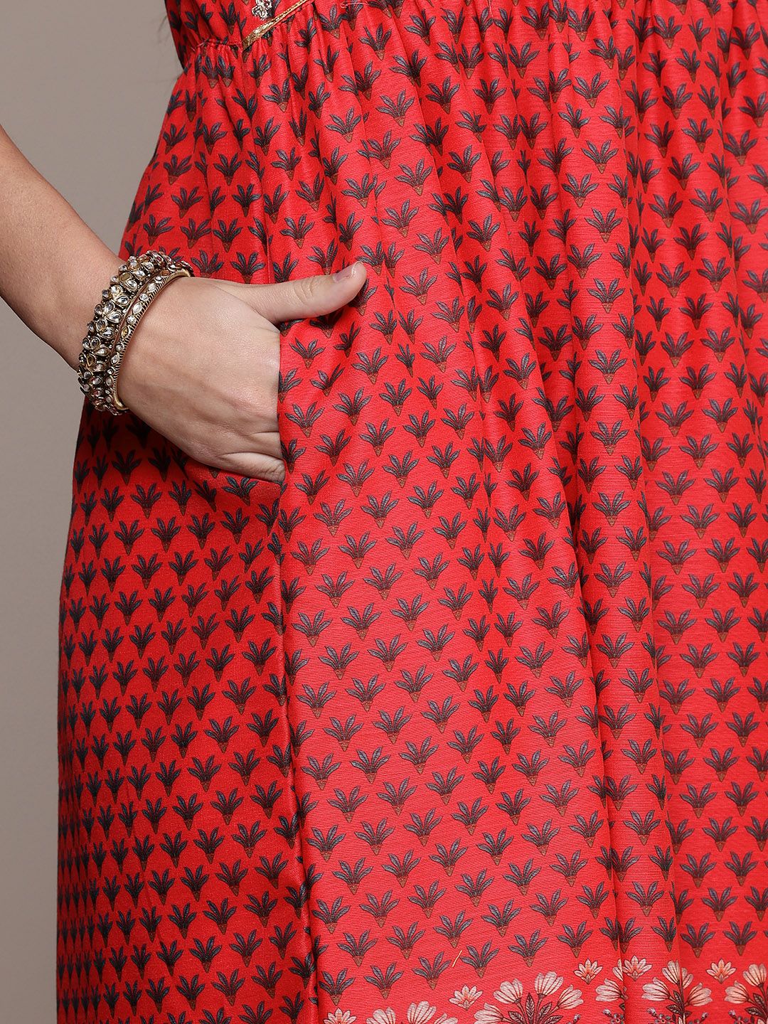 House of Pataudi Floral Printed Sequinned Detailed V-Neck A-Line Midi Jashn Dress