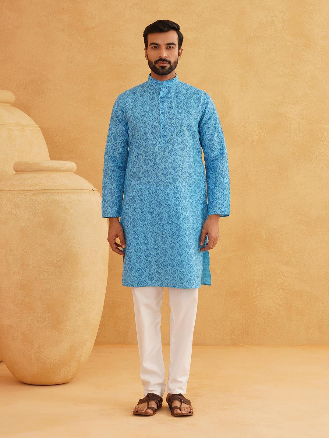 SOJANYA Men Blue & White Ethnic Motifs Cotton Linen Printed Kurta